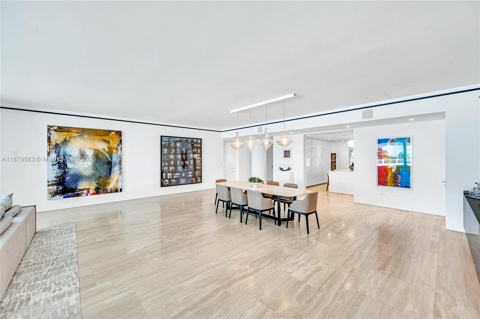 SURF CLUB CONDO - Residential