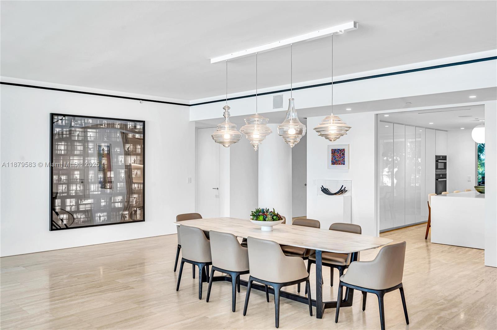 SURF CLUB CONDO - Residential