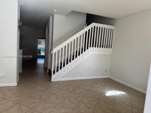 MANDARIN LAKES - Residential