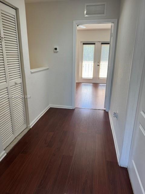 MANDARIN LAKES - Residential