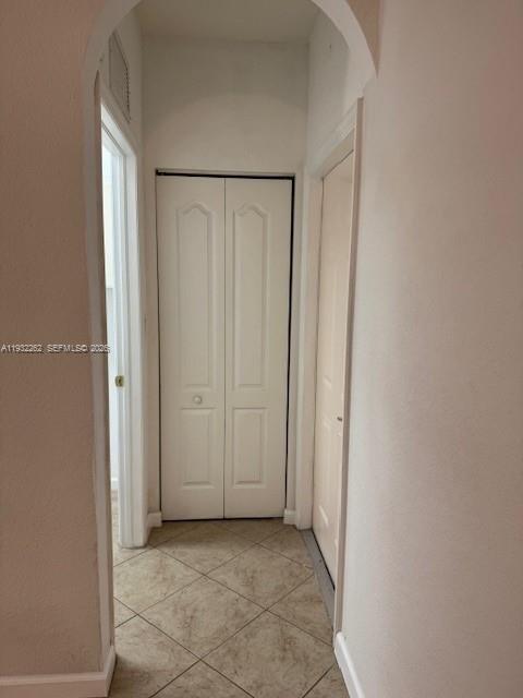 MANDARIN LAKES - Residential