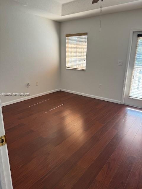 MANDARIN LAKES - Residential