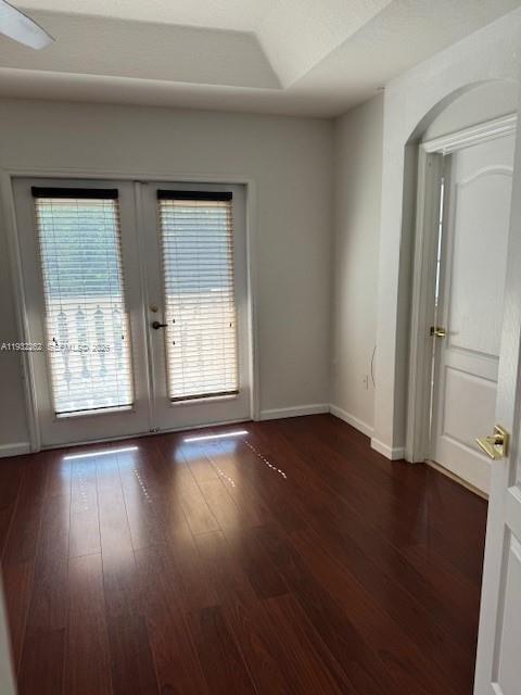 MANDARIN LAKES - Residential