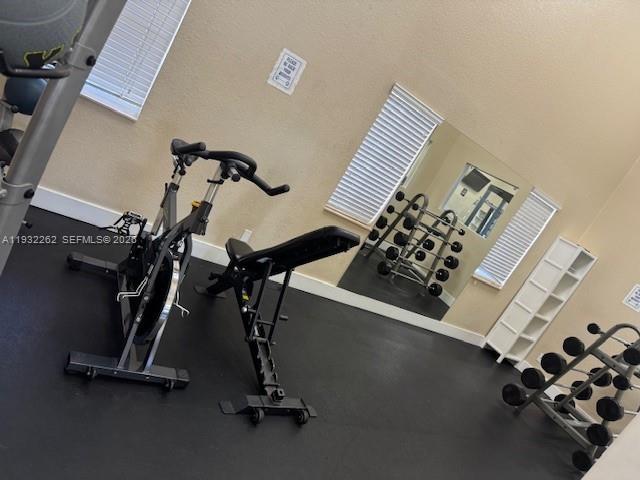 MANDARIN LAKES - Residential