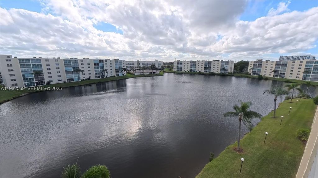 Photo of 111 SE 3rd Ave #502, Dania Beach, FL 33004 (MLS # A11932569)
