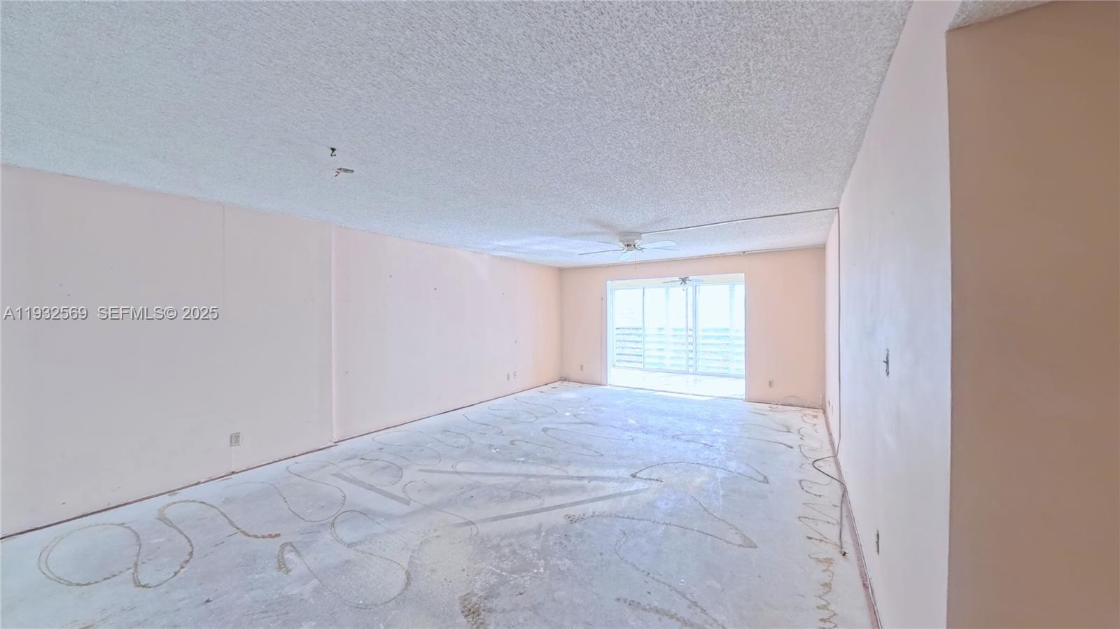 MEADOWBROOK LAKES VIEW CO - Residential