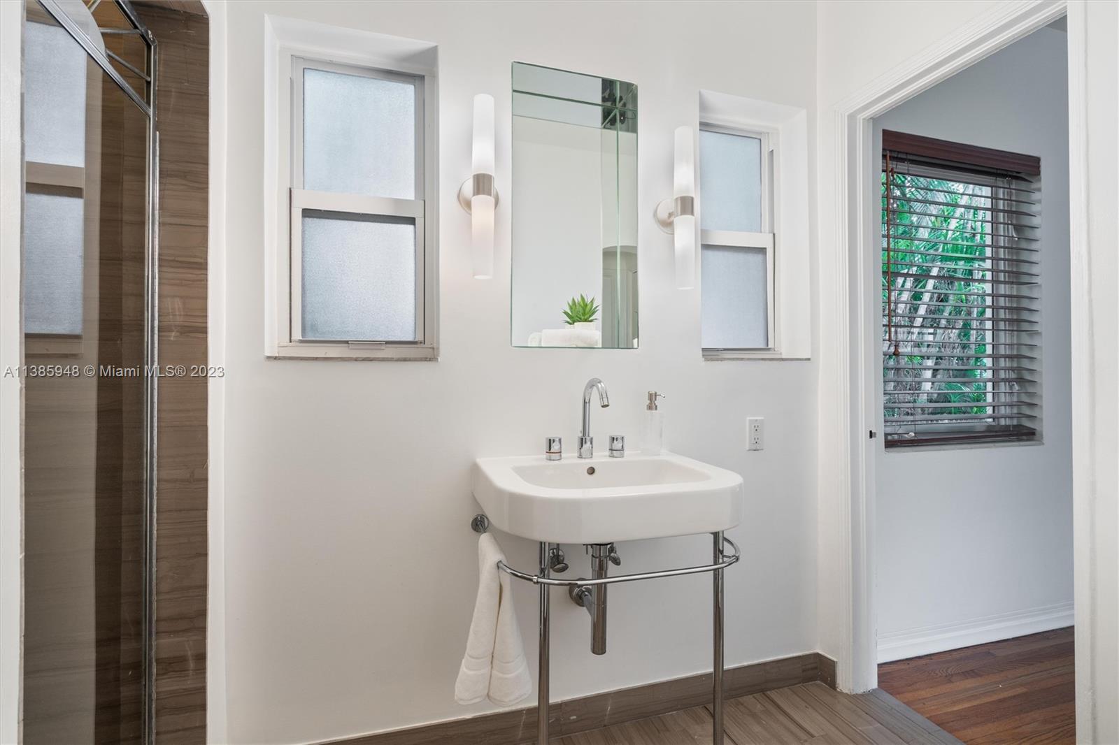 BEACH VIEW ADDN - Residential