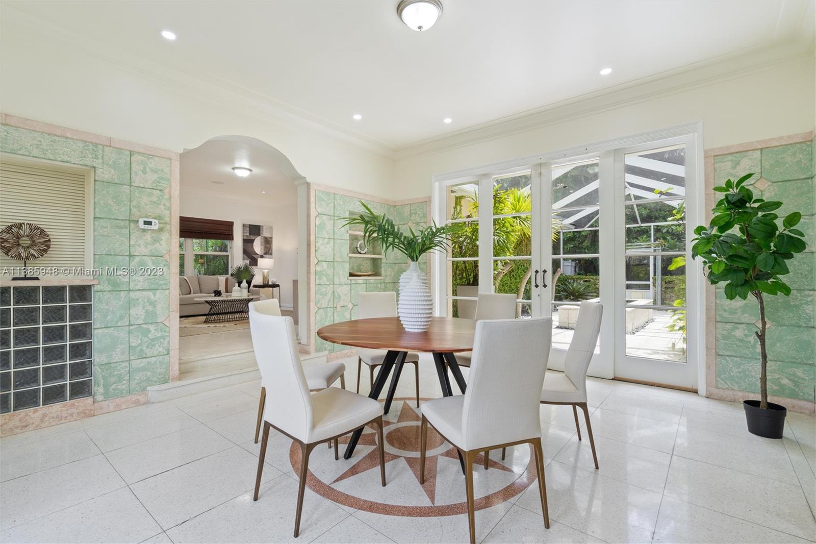 BEACH VIEW ADDN - Residential