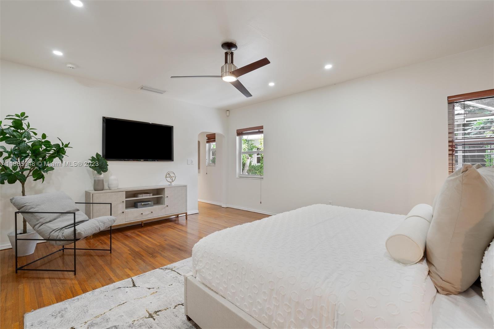 BEACH VIEW ADDN - Residential