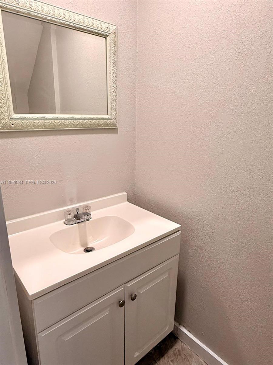 TOWNHOUSES AT JACARANDA C - Residential Lease