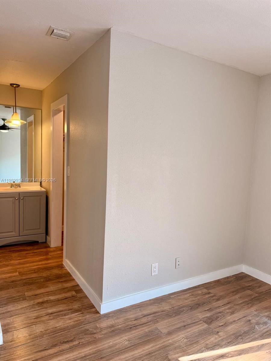 TOWNHOUSES AT JACARANDA C - Residential Lease