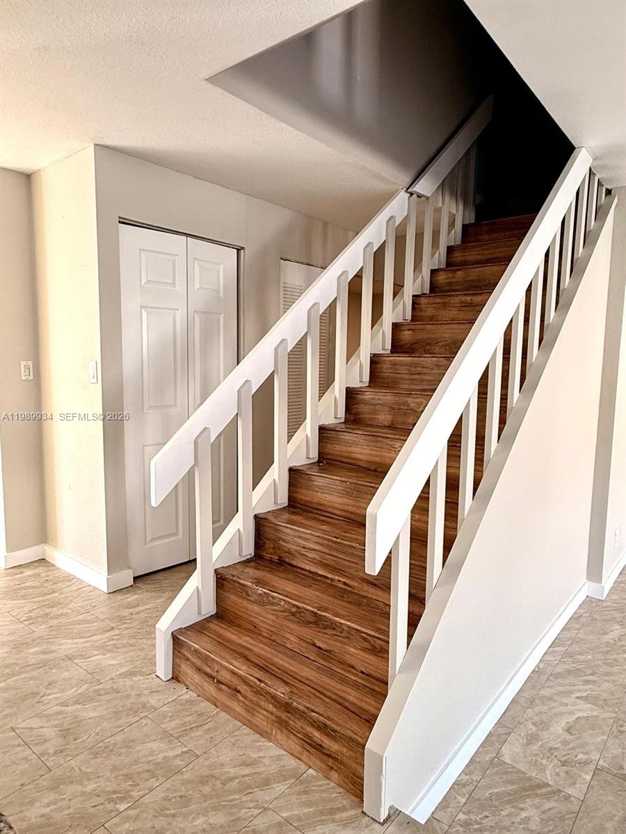 TOWNHOUSES AT JACARANDA C - Residential Lease