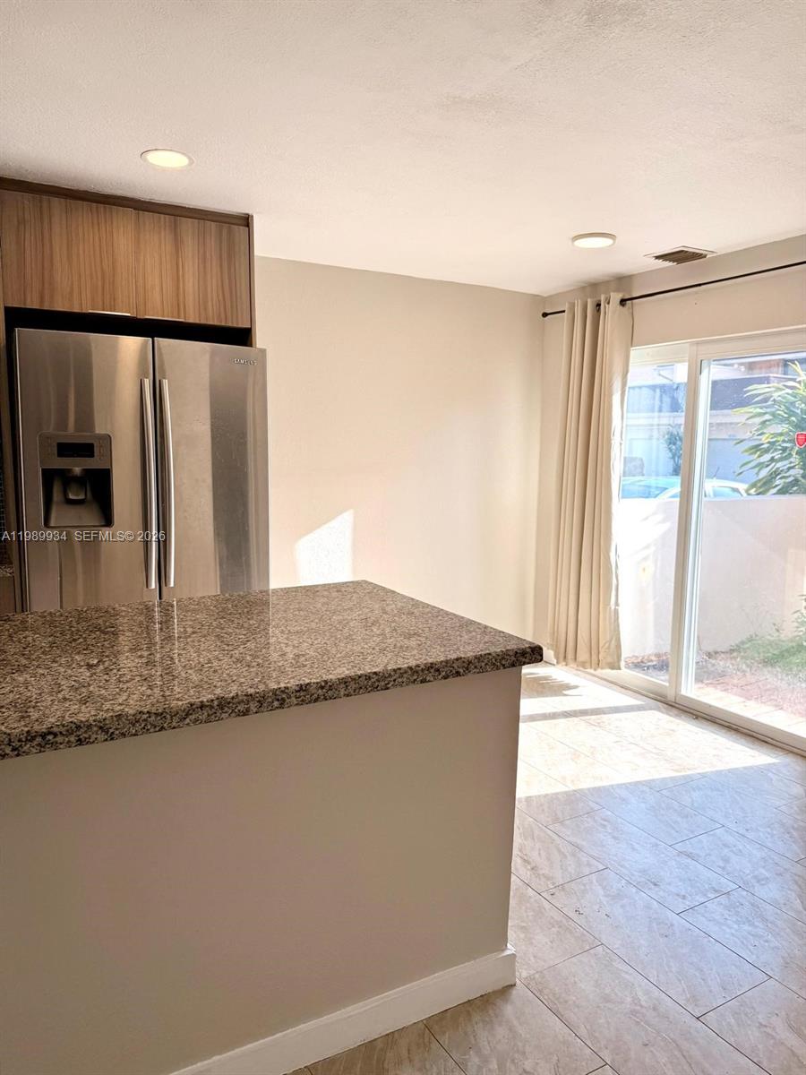 TOWNHOUSES AT JACARANDA C - Residential Lease