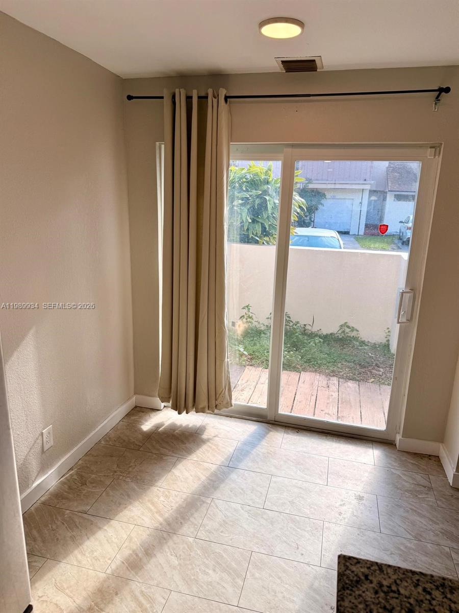 TOWNHOUSES AT JACARANDA C - Residential Lease