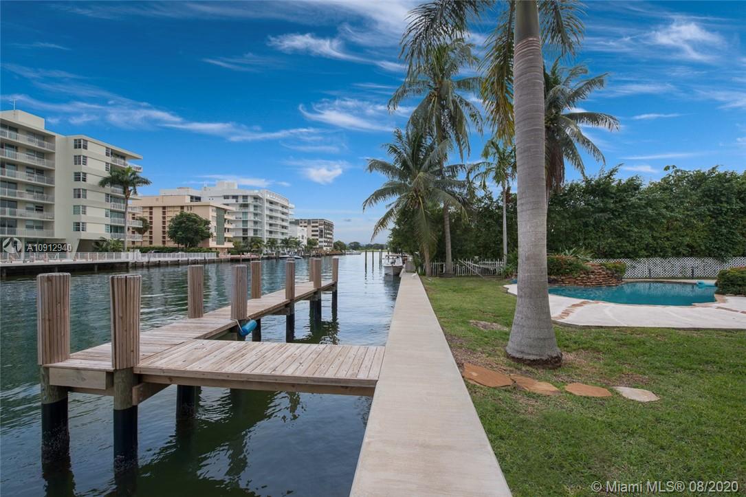 BAY HARBOR ISLAND - Residential