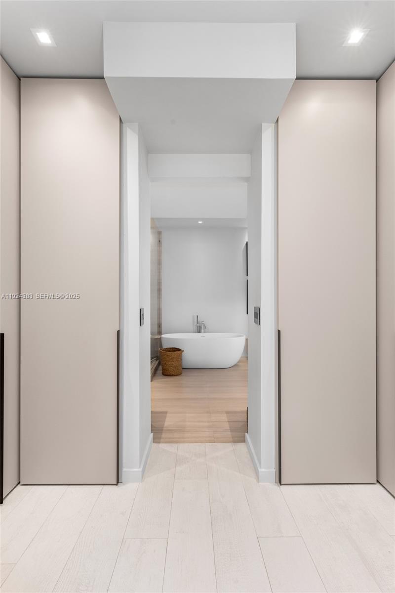 BELLE MEADE 1ST ADDN - Residential Lease