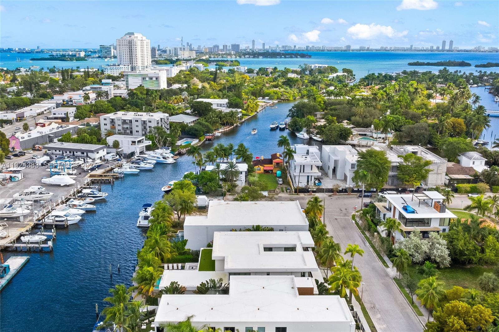 BELLE MEADE 1ST ADDN - Residential Lease