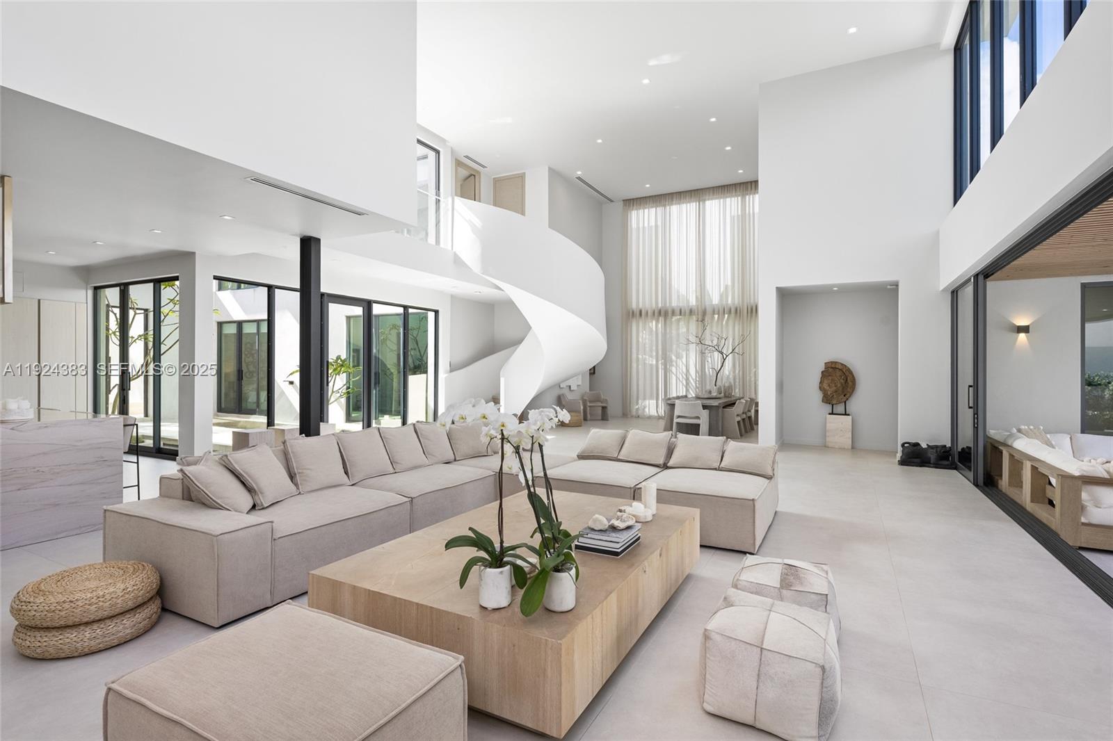 BELLE MEADE 1ST ADDN - Residential Lease