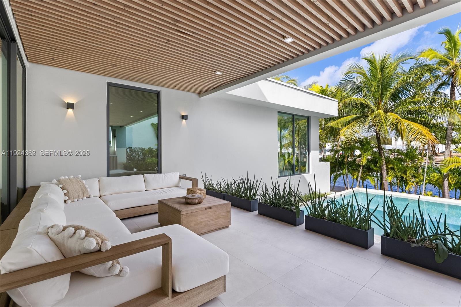 BELLE MEADE 1ST ADDN - Residential Lease