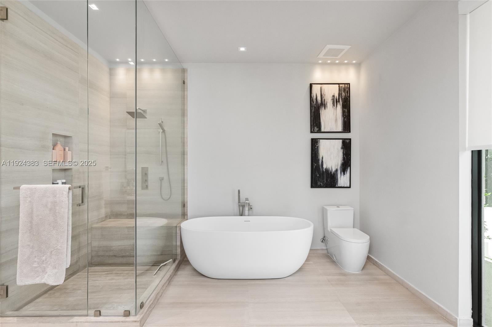 BELLE MEADE 1ST ADDN - Residential Lease