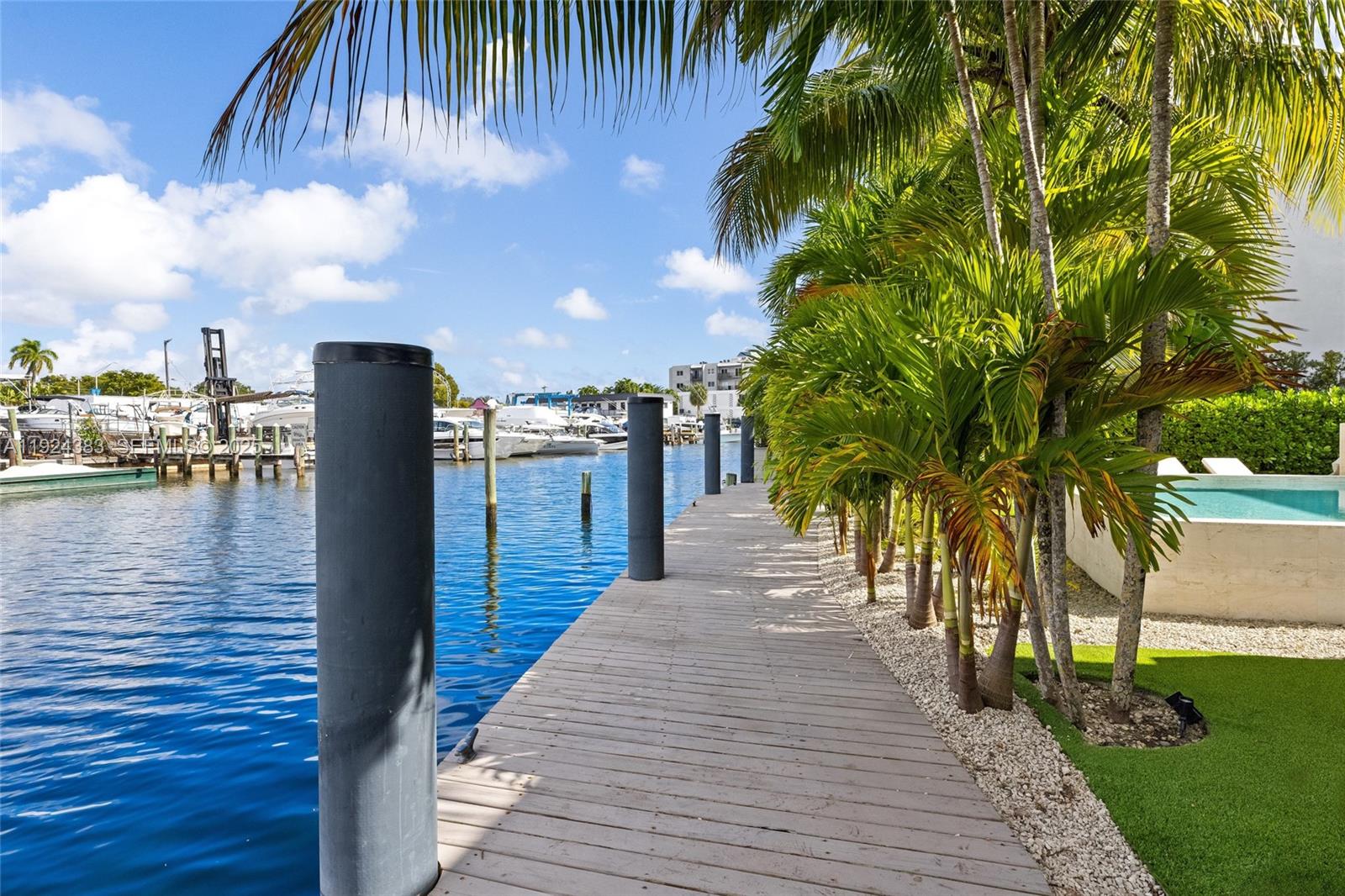 BELLE MEADE 1ST ADDN - Residential Lease