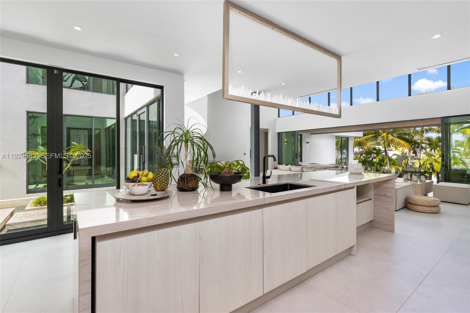 BELLE MEADE 1ST ADDN - Residential Lease