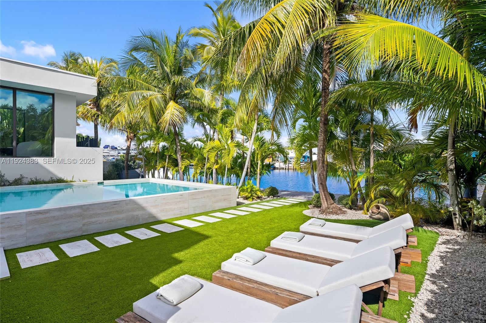 BELLE MEADE 1ST ADDN - Residential Lease