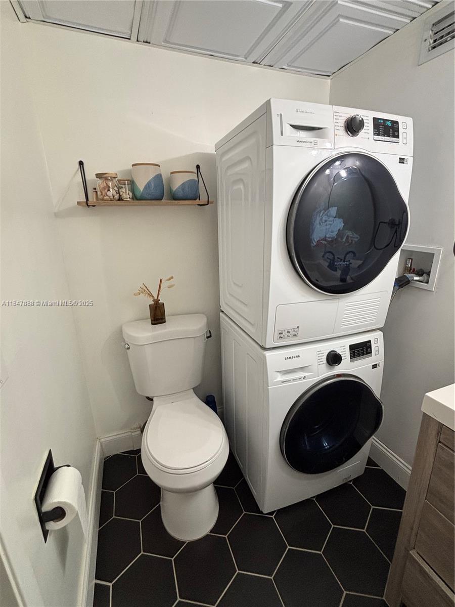 RACQUET CLUB - Residential