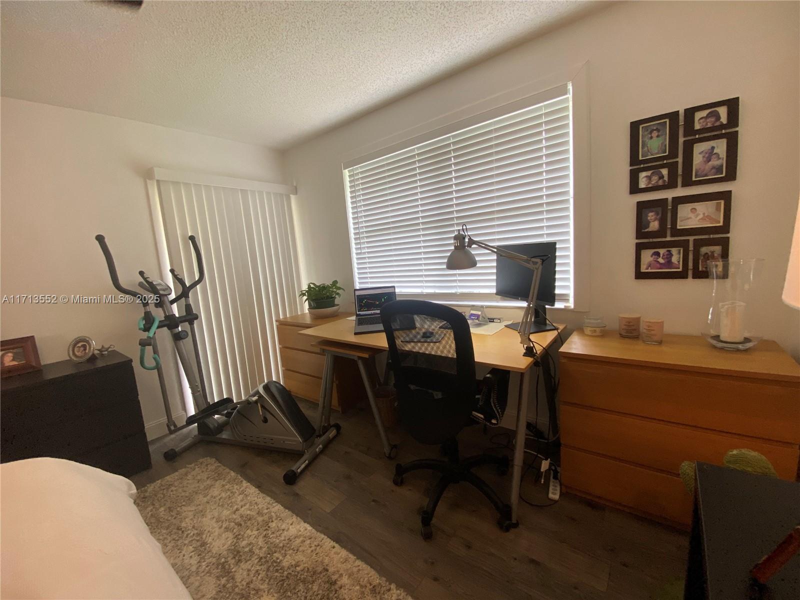 KEYS GATE CONDO NO SEVEN - Residential
