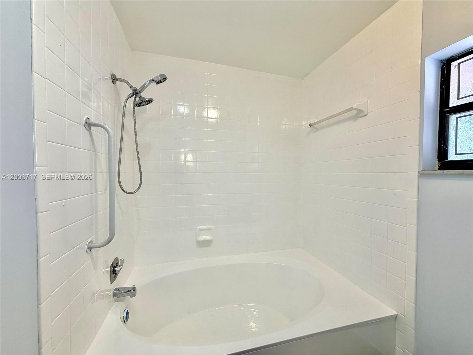 PINES AT WOODMONT II COND - Residential