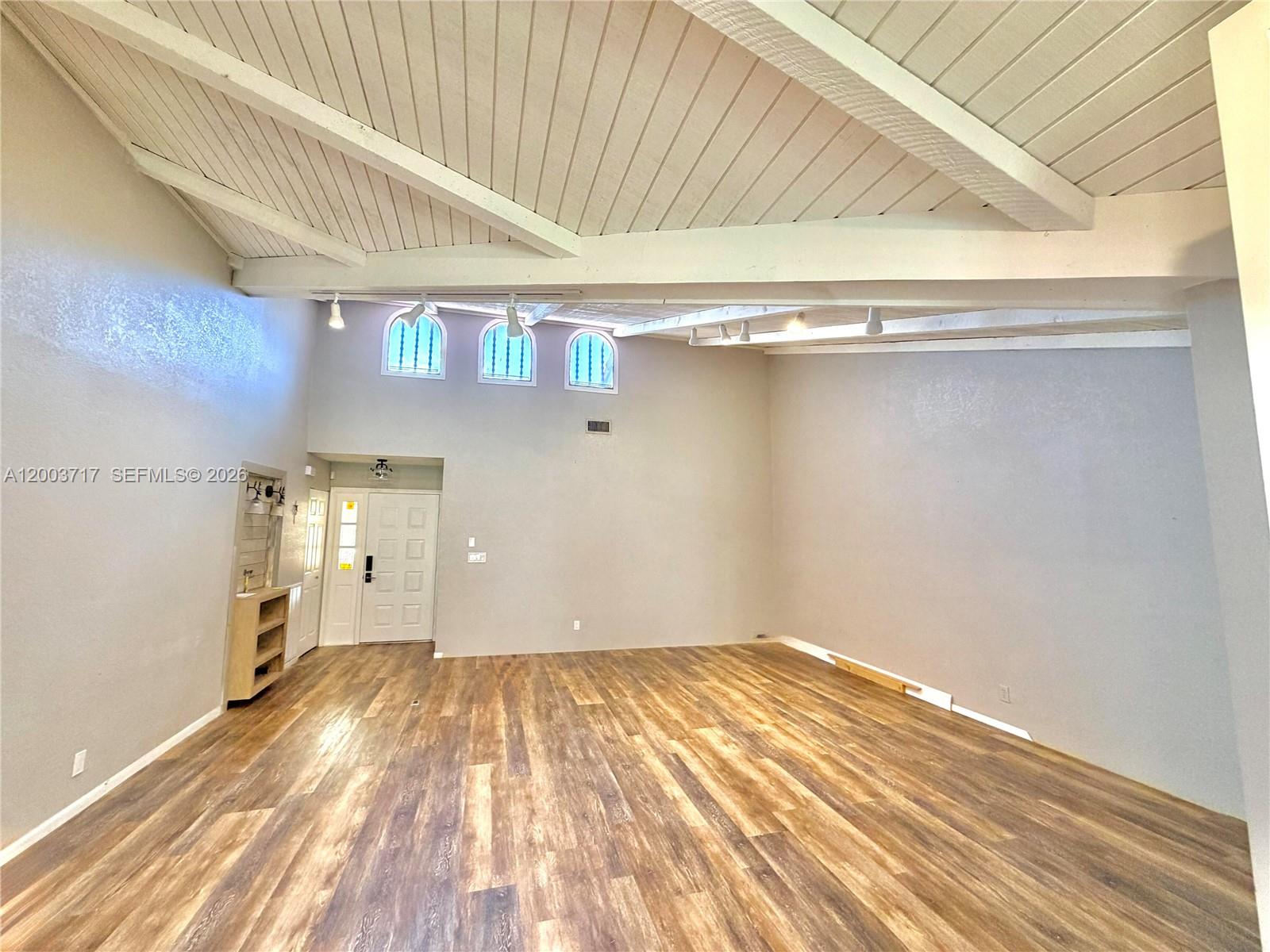 PINES AT WOODMONT II COND - Residential