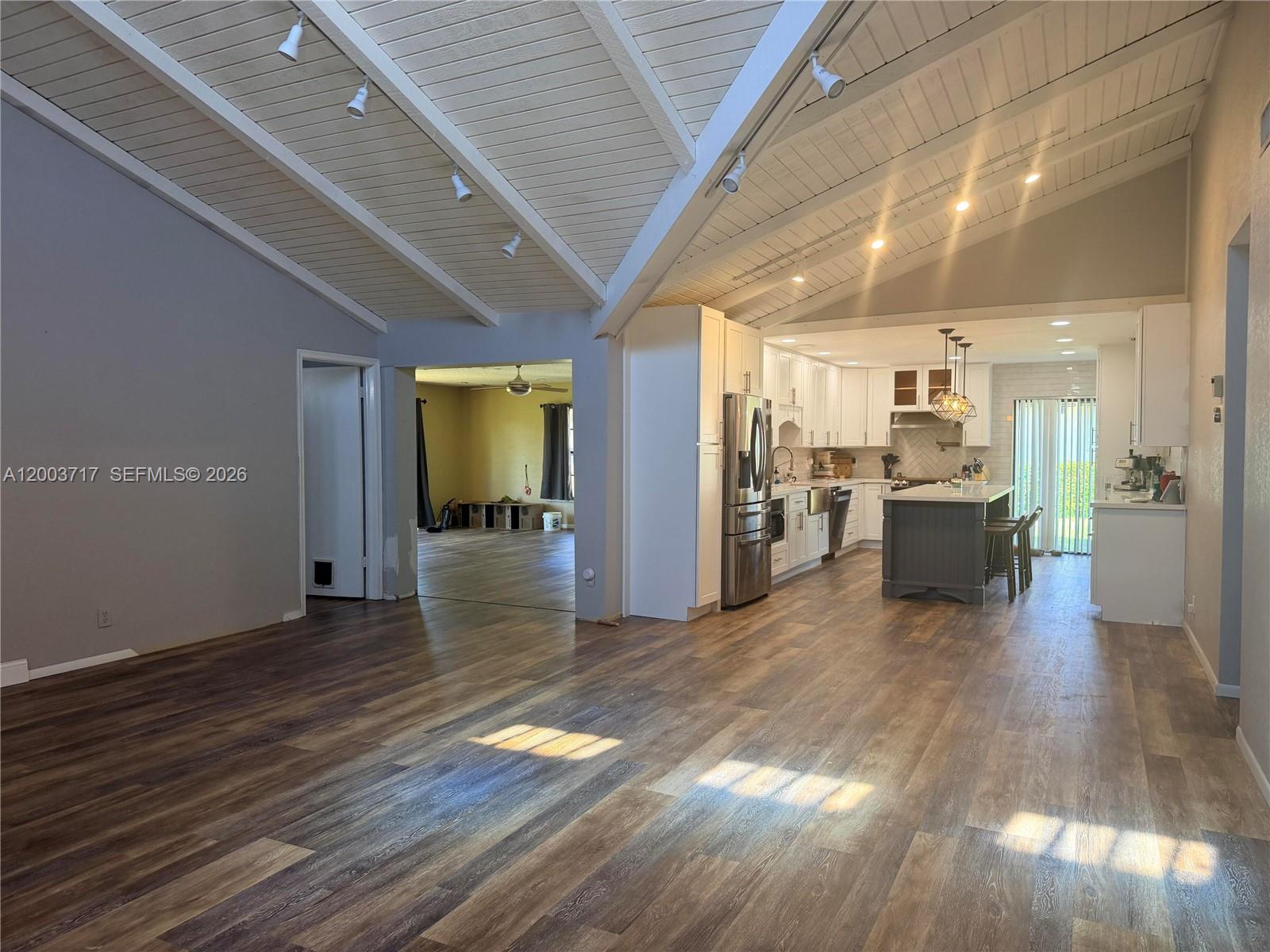 PINES AT WOODMONT II COND - Residential