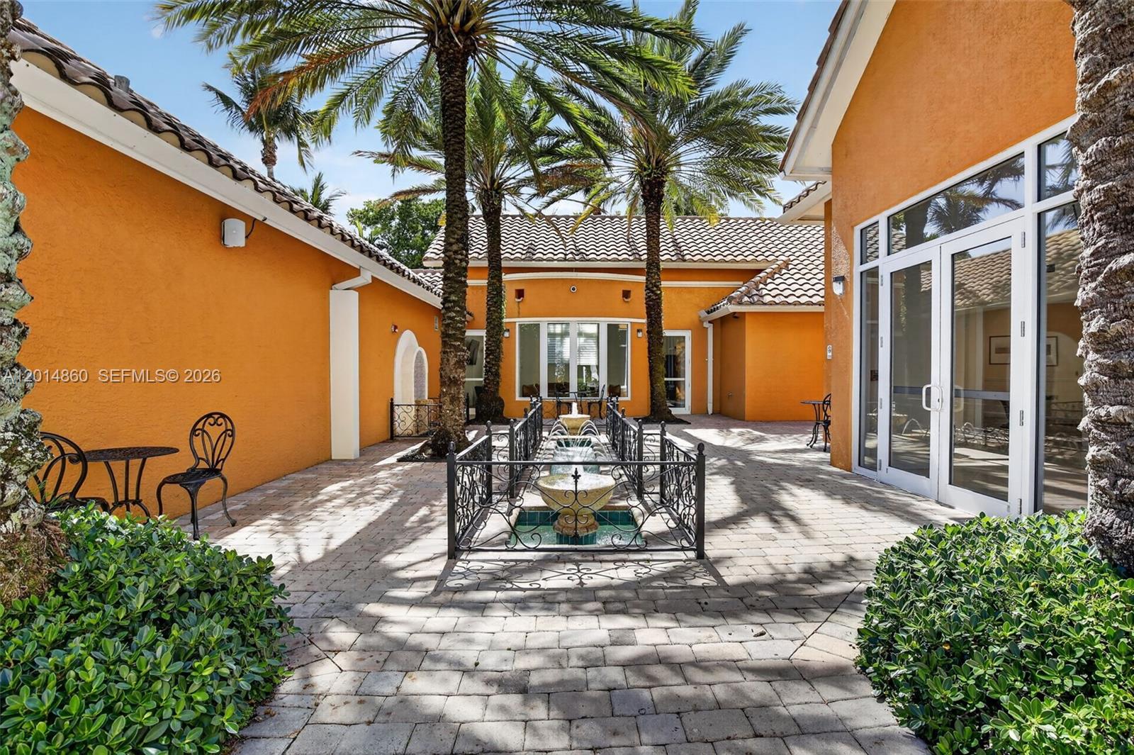 AVENTURA MARINA CONDO NUM - Residential