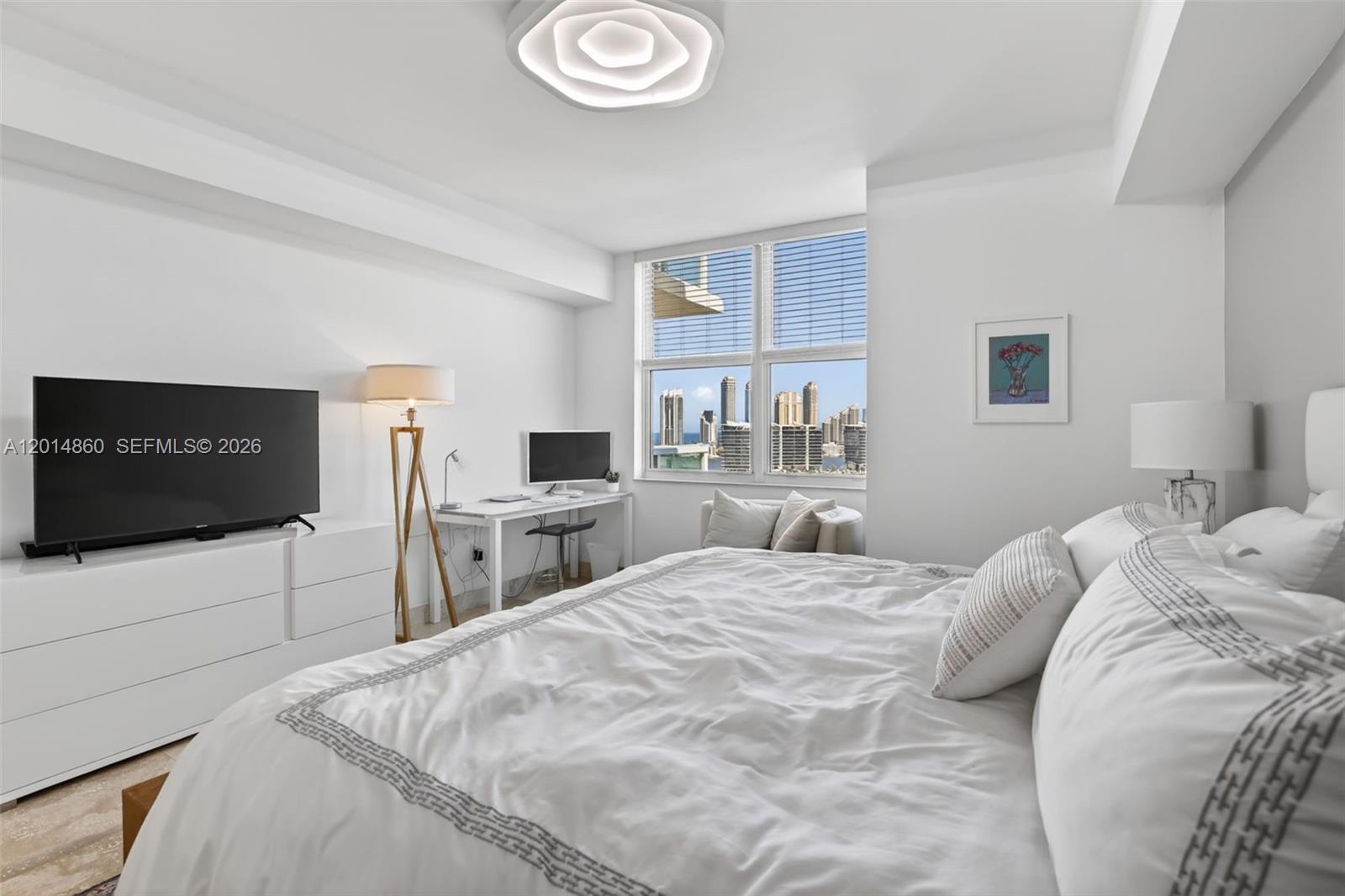 AVENTURA MARINA CONDO NUM - Residential