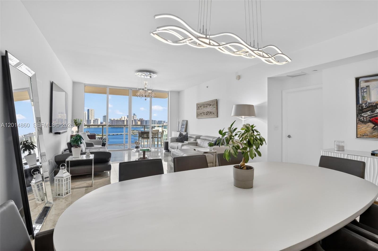 AVENTURA MARINA CONDO NUM - Residential