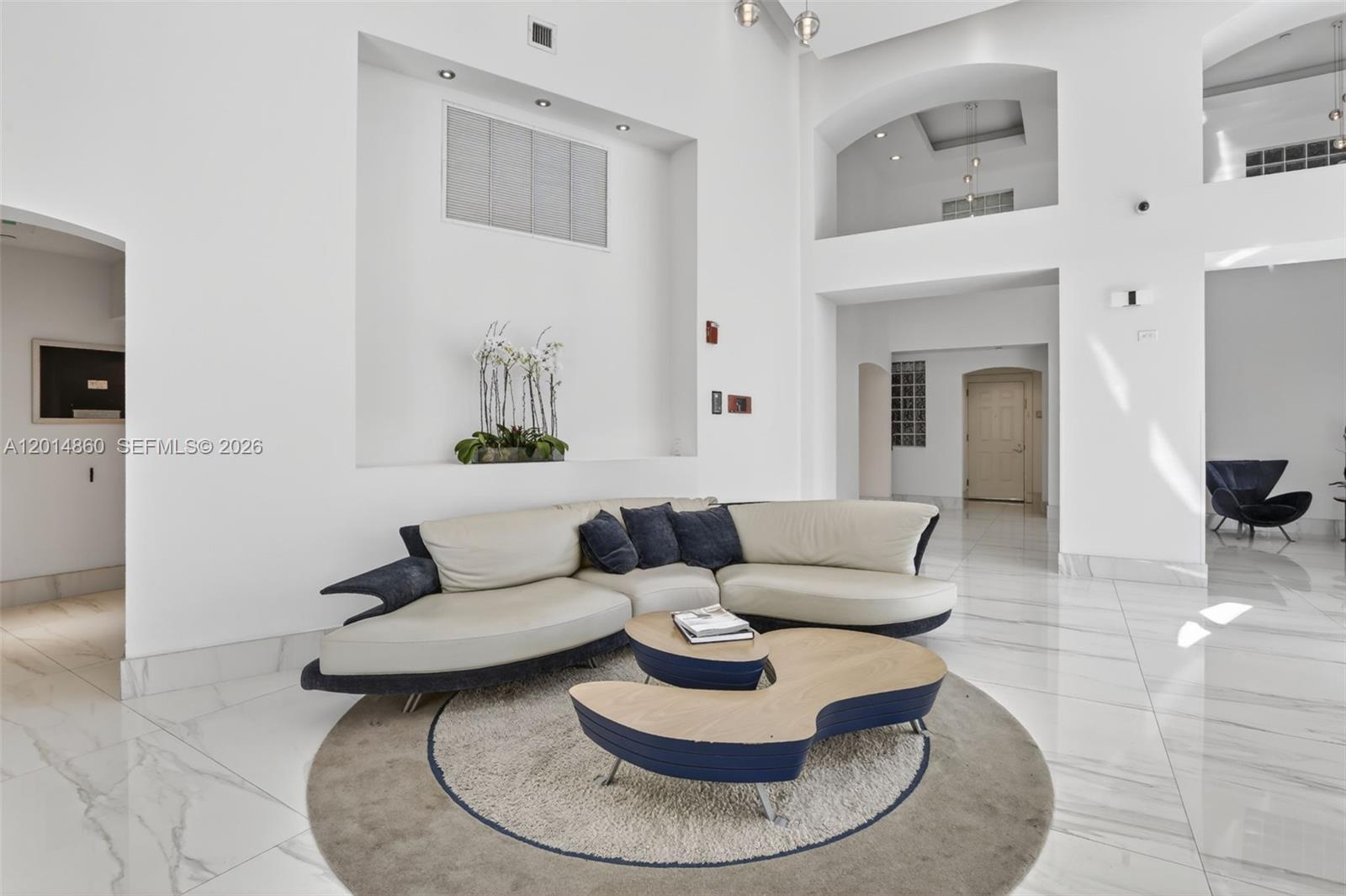 AVENTURA MARINA CONDO NUM - Residential