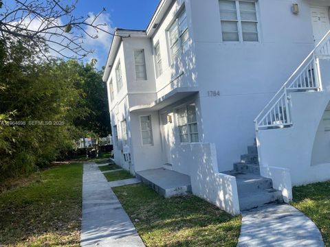 1784 Normandy Dr 4 Miami Beach FL 33141