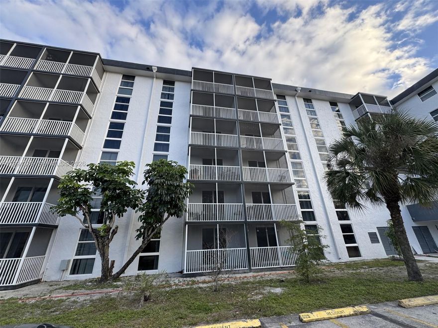 Beautiful 1 bed, 1 bath gated condo in North Miami Beach. Stainless steel appliances, new impact doors and windows.  Conveniently located near FIU Biscayne Bay Campus, Aventura Mall, Sunny Isles Beach, I-95, restaurants, and shopping centers. 
The building has undergone 50-year certification project, which covers impact windows and doors, balcony replacement, and building repair and painting.