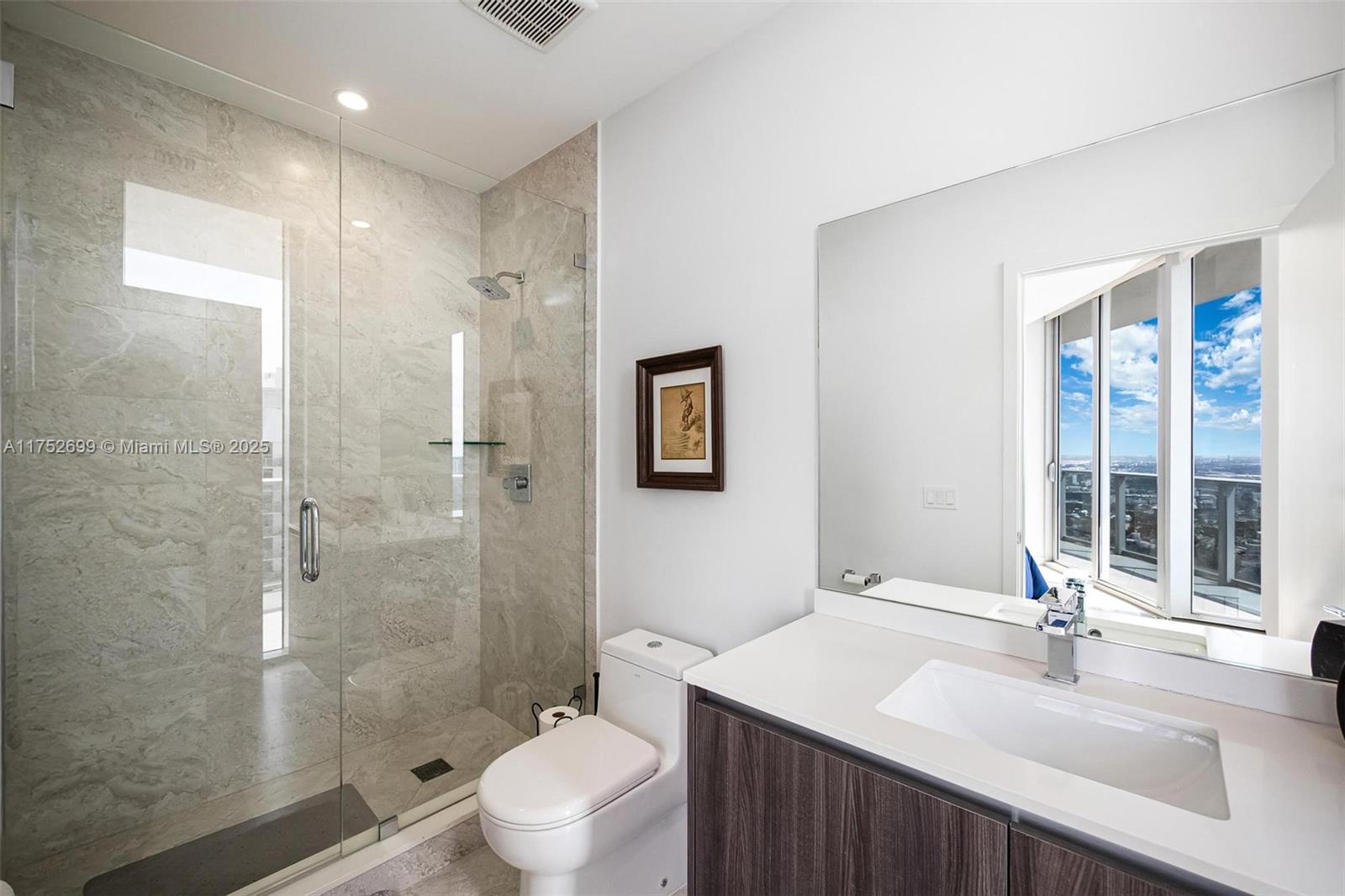 ARIA ON THE BAY CONDO - Residential