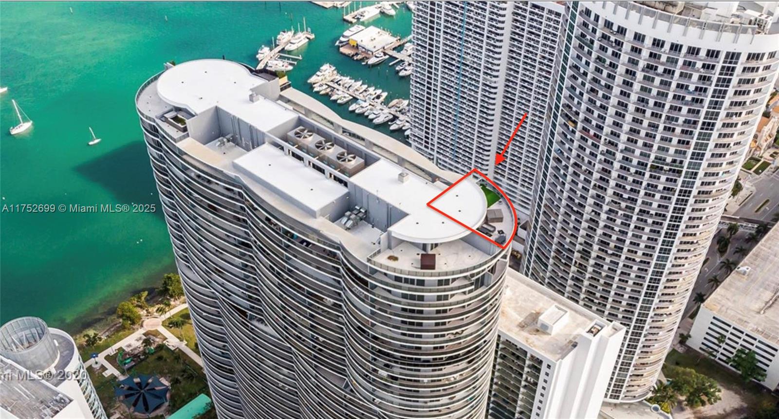 ARIA ON THE BAY CONDO - Residential