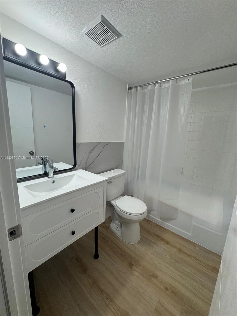 Villa Capri - Residential Lease