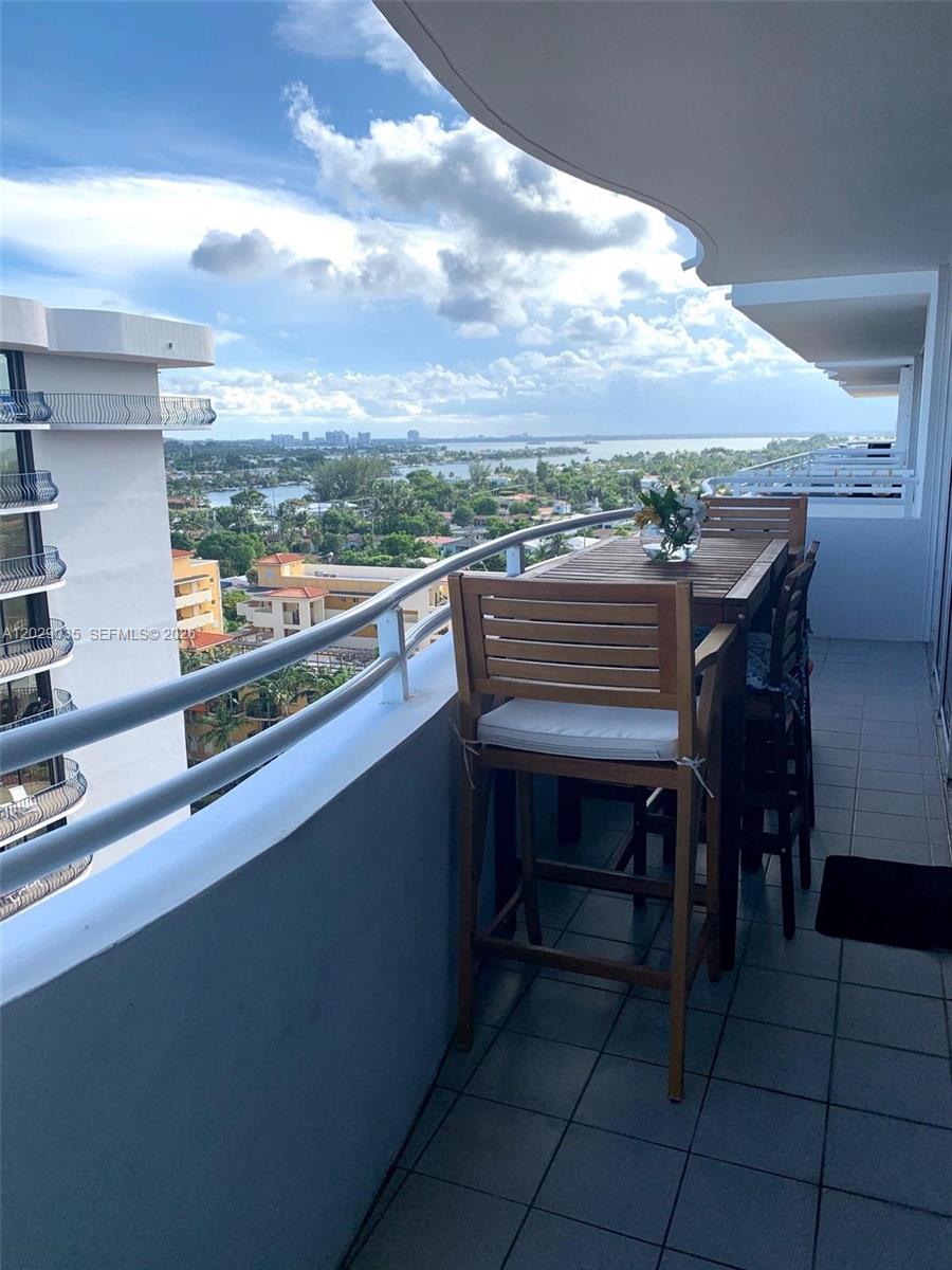 8911 Collins Ave 1104