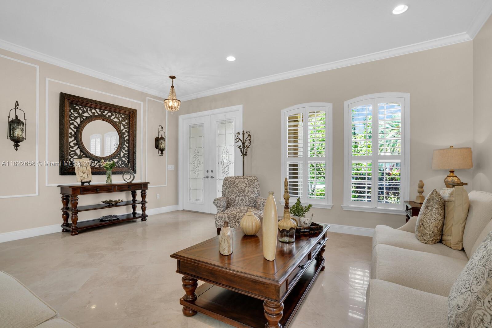 11844 Foxbriar Lake Trl, Boynton Beach, FL, 33473/$1,429,000 3 11844 Foxbriar Lake Trl