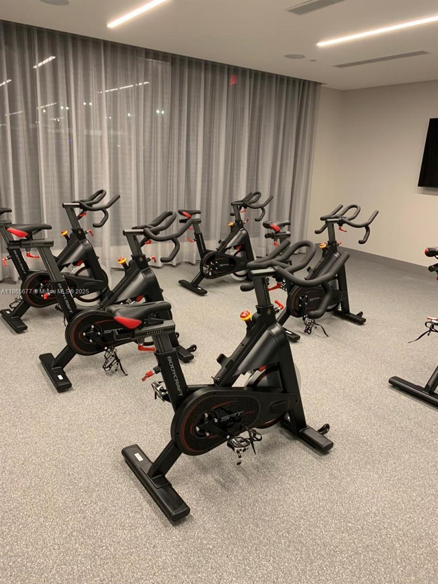 5350 PARK CONDO - Residential