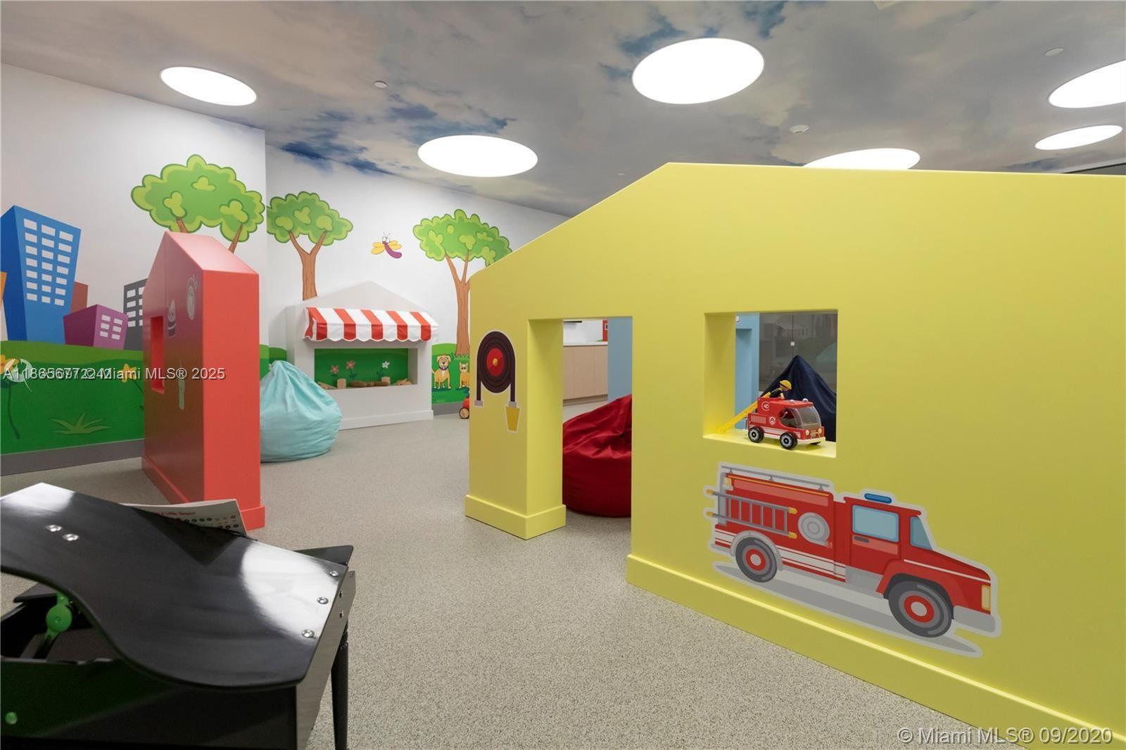 5350 PARK CONDO - Residential