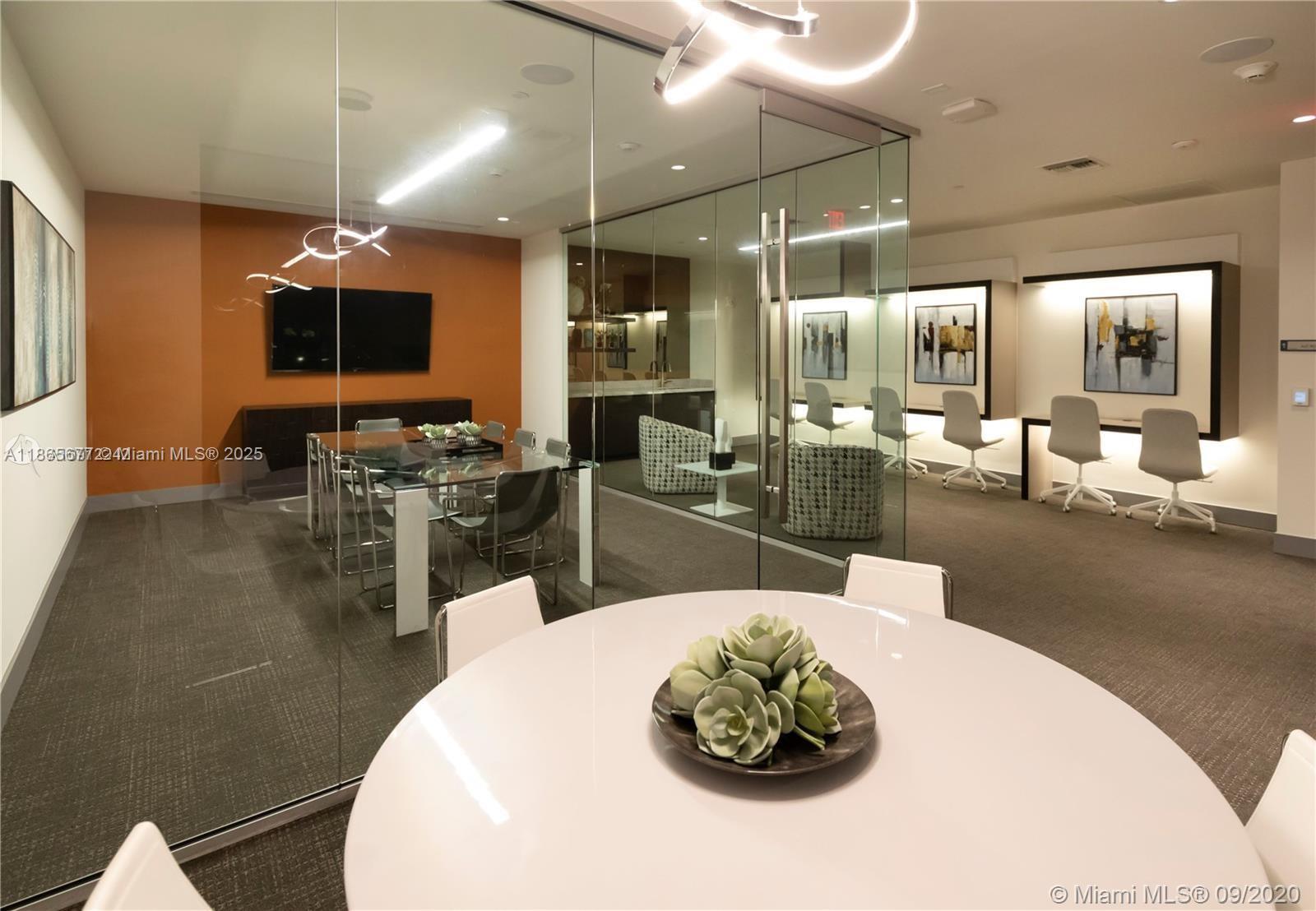 5350 PARK CONDO - Residential