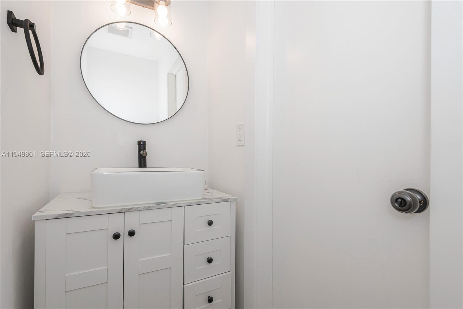 WESTVIEW CONDOMINIUM NO T - Residential