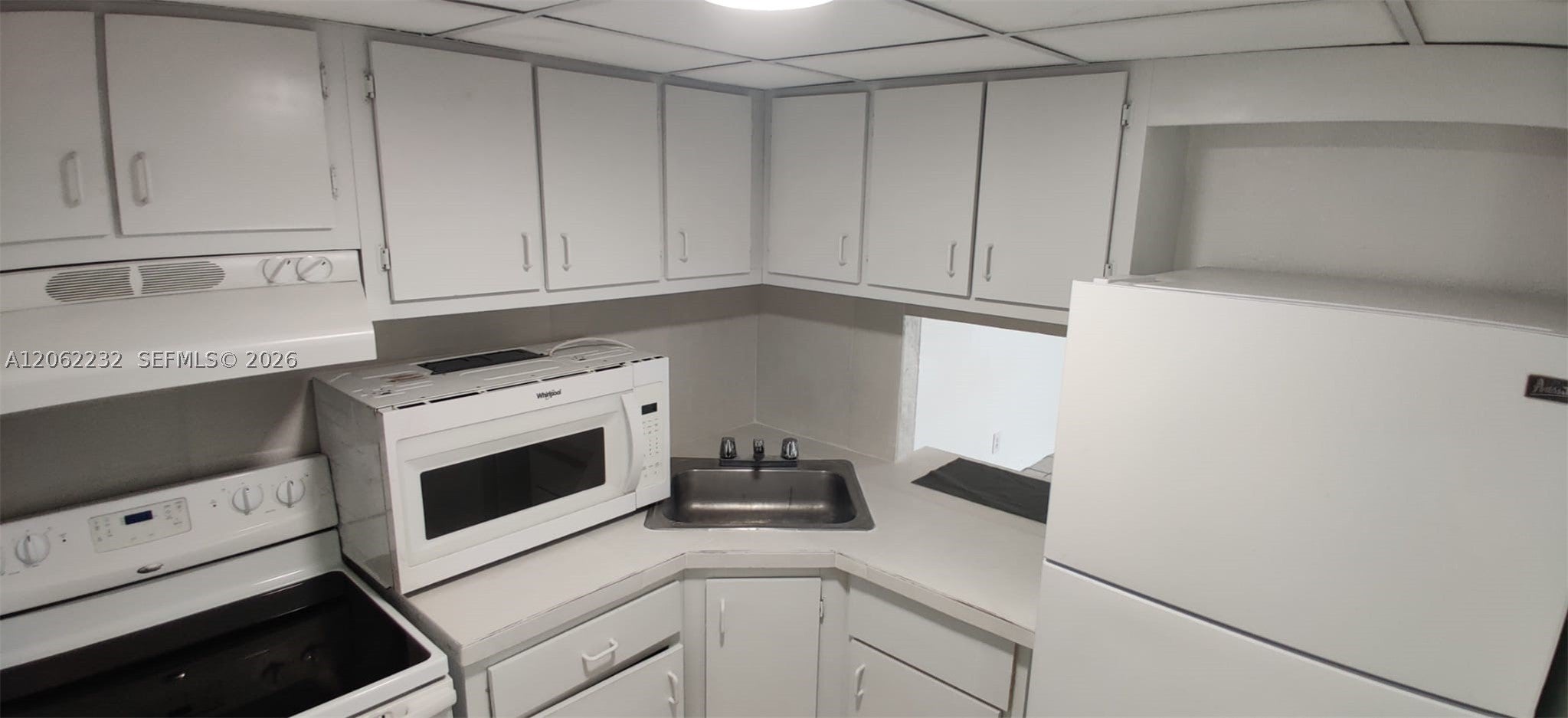 4550 NW 9th St 706E
