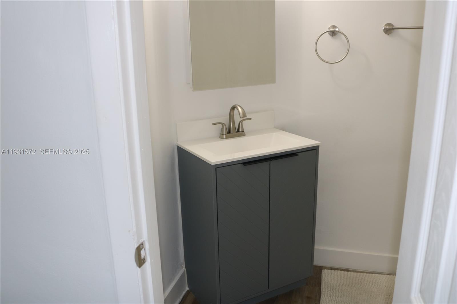 ROLLING GREEN CONDO F - Residential