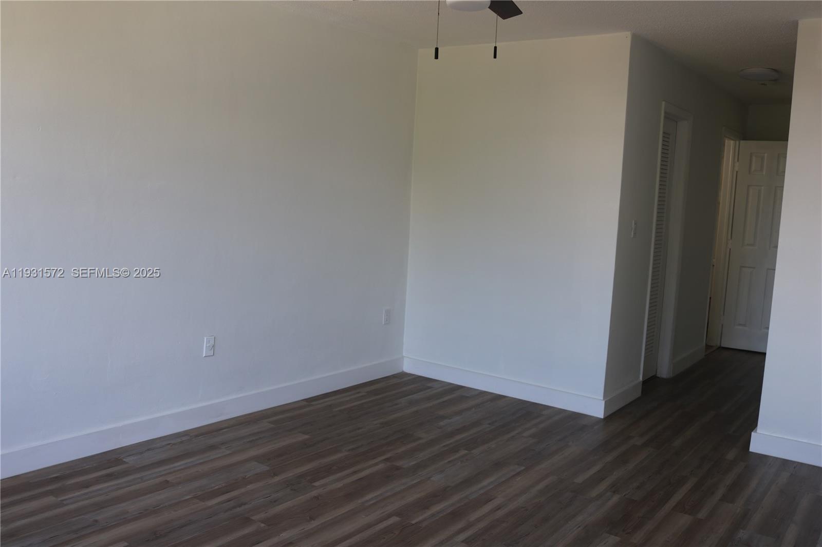 ROLLING GREEN CONDO F - Residential